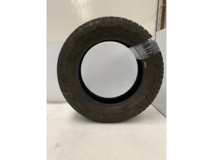 Gebruikte Band Volkswagen Transporter T5 1.9 TDi Prijs € 45,00 Margeregeling aangeboden door Autodemontage van der Iest