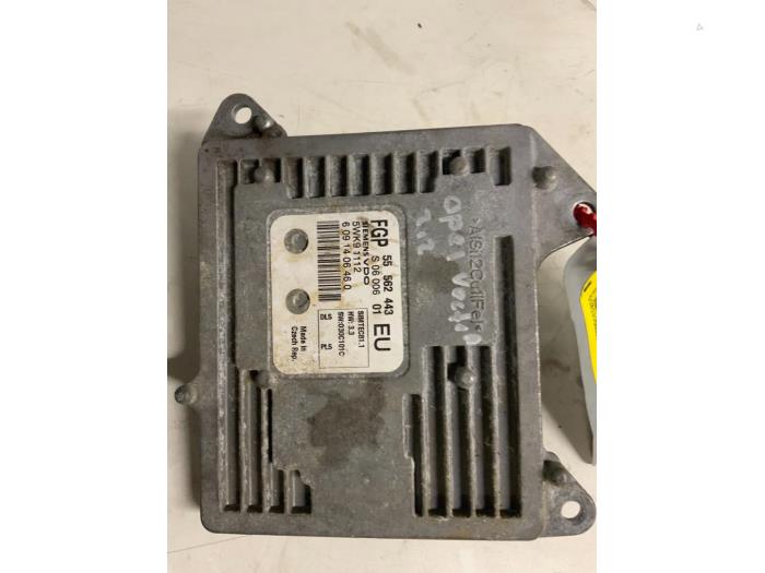 Inspuitcomputer van een Volkswagen Polo V (6R) 1.6 TDI 16V 75 2010