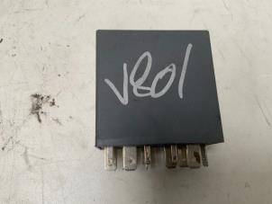 Gebruikte Interval relais Volkswagen Bora (1J2) 1.9 TDI 100 Prijs € 25,00 Margeregeling aangeboden door Autodemontage van der Iest