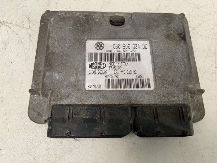 Gebruikte Computer Motormanagement Volkswagen Polo IV (9N1/2/3) 1.4 16V Prijs € 57,50 Margeregeling aangeboden door Autodemontage van der Iest