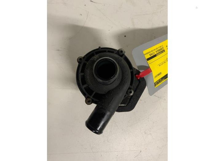 Gebruikte Waterpomp Mercedes ML II (164/4JG) 3.0 ML-280 CDI 4-Matic V6 24V Prijs € 17,50 Margeregeling aangeboden door Autodemontage van der Iest