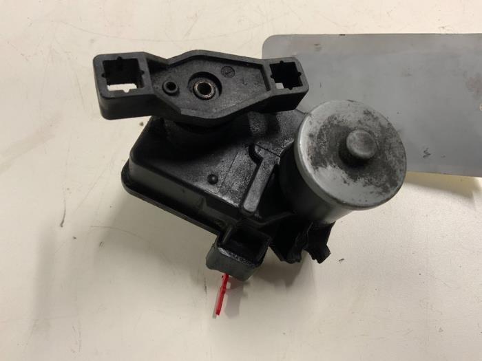 Gebruikte Wervelklep Skoda Octavia (1Z3) 1.6 FSI 16V Prijs € 37,50 Margeregeling aangeboden door Autodemontage van der Iest