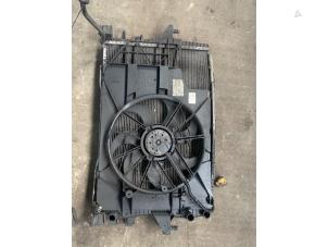 Gebruikte Koelerset Volkswagen Transporter T5 1.9 TDi Prijs € 97,50 Margeregeling aangeboden door Autodemontage van der Iest