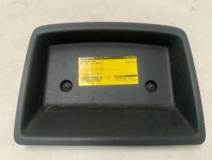 Gebruikte Dashboard deel Volkswagen Golf V (1K1) 1.6 FSI 16V Prijs € 12,50 Margeregeling aangeboden door Autodemontage van der Iest