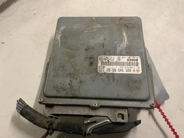 ABS Computer van een Mercedes-Benz E (W210) 3.0 E-300D Turbo 24V 1997