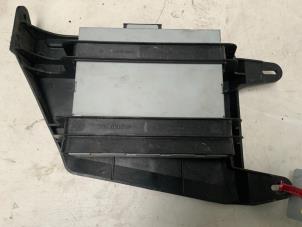 Gebruikte Radio module Audi A6 Quattro (C6) 3.0 TDI V6 24V Prijs € 340,00 Margeregeling aangeboden door Autodemontage van der Iest