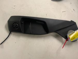 Gebruikte Schakelaar Audi A5 Sportback (8TA) 2.0 TFSI 16V Prijs € 40,00 Margeregeling aangeboden door Autodemontage van der Iest