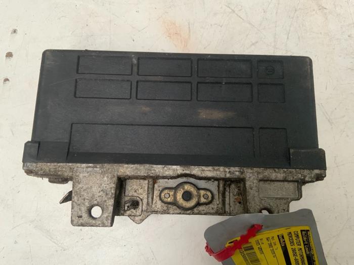 Gebruikte Computer Motormanagement Mercedes S (W126) 300 SE,SEL Prijs € 30,00 Margeregeling aangeboden door Autodemontage van der Iest