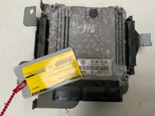 Gebruikte Inspuitcomputer Volkswagen Touran (1T1/T2) 2.0 TDI 16V 140 Prijs € 72,50 Margeregeling aangeboden door Autodemontage van der Iest