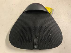 Gebruikte Dashboard deel Mercedes C Combi (S203) 2.2 C-220 CDI 16V Prijs € 35,00 Margeregeling aangeboden door Autodemontage van der Iest