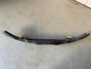 Gebruikte Frontbalk Mercedes Sprinter 3,5t (906.63) 313 CDI 16V Prijs € 200,00 Margeregeling aangeboden door Autodemontage van der Iest