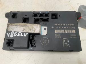 Gebruikte Deur module Mercedes E (W211) 3.2 E-320 CDI 24V Prijs € 18,50 Margeregeling aangeboden door Autodemontage van der Iest