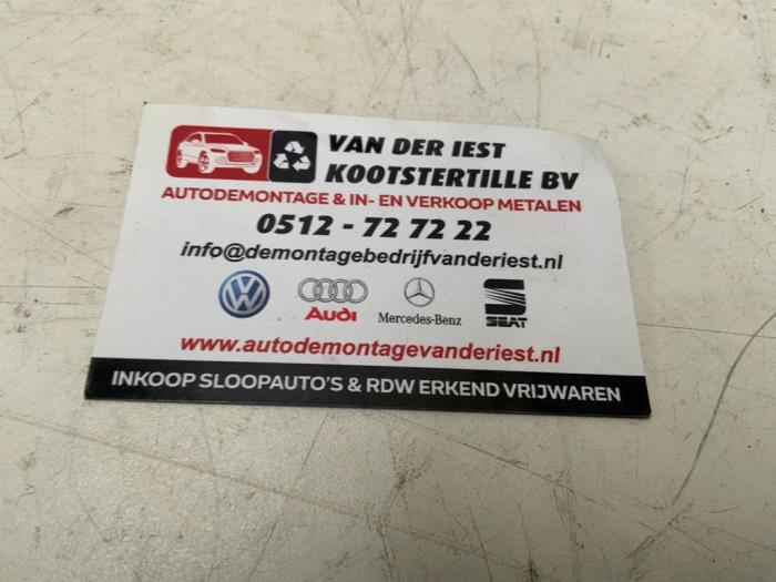Inspuitcomputer van een Volkswagen Golf IV Variant (1J5) 1.4 16V 2001