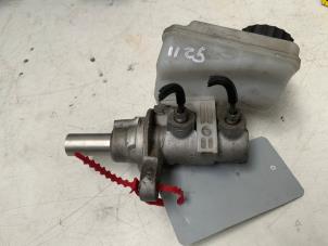 Gebruikte Hoofdremcilinder Citroen C1 1.0 12V Prijs € 7,00 Margeregeling aangeboden door Autodemontage van der Iest