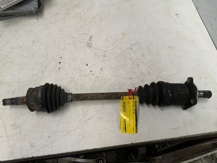Gebruikte Steekas links-voor Fiat Panda (169) 1.2 Fire Prijs € 45,00 Margeregeling aangeboden door Autodemontage van der Iest