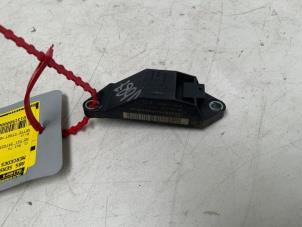 Gebruikte ABS Sensor Mercedes E Combi (S211) 2.2 E-220 CDI 16V Prijs € 15,00 Margeregeling aangeboden door Autodemontage van der Iest