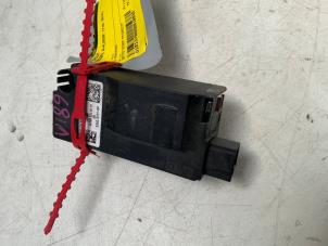 Gebruikte Stuurslot Mercedes A (W176) 1.8 A-200 CDI 16V Prijs € 70,00 Margeregeling aangeboden door Autodemontage van der Iest