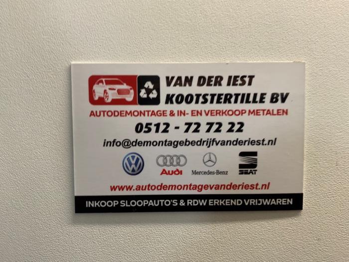 Subframe van een Mercedes-Benz C Combi (S203) 2.2 C-220 CDI 16V 2005