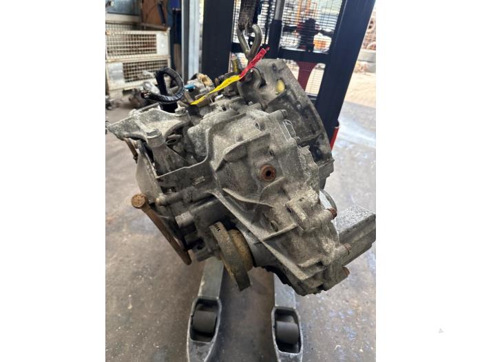 Versnellingsbak van een Mercedes-Benz V (638.2) V-220 2.2 CDI 16V 1999