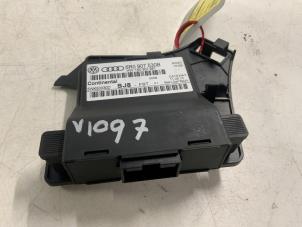Gebruikte Comfort Module Volkswagen Polo V (6R) 1.2 TDI 12V BlueMotion Prijs € 7,50 Margeregeling aangeboden door Autodemontage van der Iest