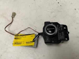 Gebruikte Regelunit Multi Media Mercedes C (W204) 2.2 C-220 CDI 16V Prijs € 70,00 Margeregeling aangeboden door Autodemontage van der Iest