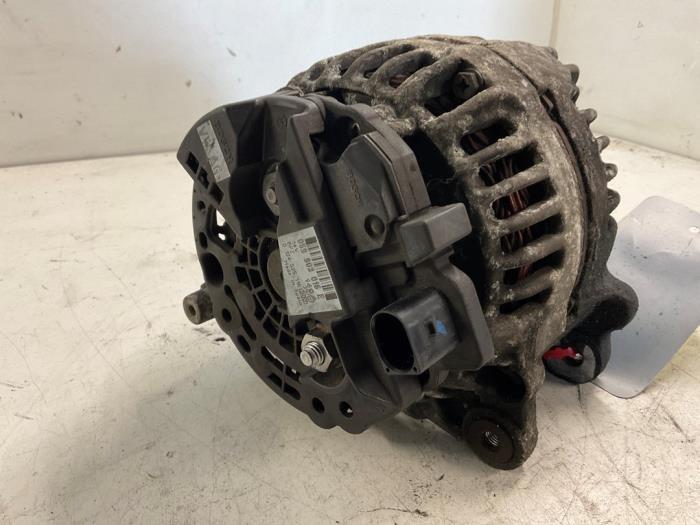 Dynamo van een Audi A5 (8T3) 3.0 TDI V6 24V Quattro 2007