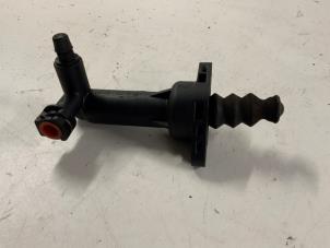 Gebruikte Koppeling Hoofd Cilinder Audi A3 (8P1) 2.0 16V FSI Prijs € 8,50 Margeregeling aangeboden door Autodemontage van der Iest