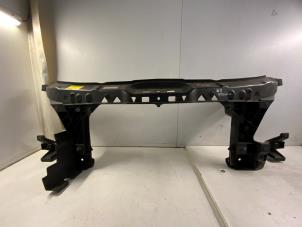 Gebruikte Frontpaneel Mercedes Sprinter 3,5t (906.63) 313 CDI 16V Prijs € 35,00 Margeregeling aangeboden door Autodemontage van der Iest