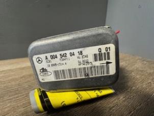 Gebruikte Esp computer Mercedes C Combi (S203) 2.2 C-200 CDI 16V Prijs € 29,99 Margeregeling aangeboden door Autodemontage van der Iest