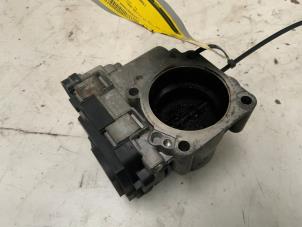 Gebruikte Gasklephuis Volkswagen Polo IV (9N1/2/3) 1.4 FSI 16V Prijs € 19,99 Margeregeling aangeboden door Autodemontage van der Iest