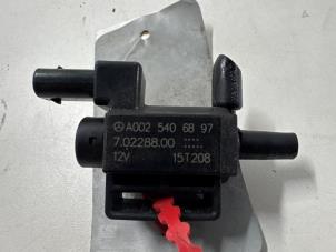 Gebruikte Vacuum Relais Mercedes C (W204) 2.2 C-220 CDI 16V BlueEFFICIENCY Prijs € 10,00 Margeregeling aangeboden door Autodemontage van der Iest