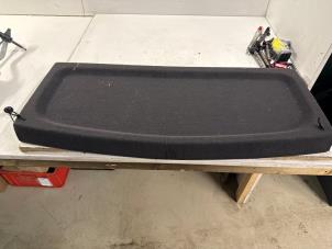 Gebruikte Hoedenplank Volkswagen Polo V (6R) 1.2 TDI 12V BlueMotion Prijs € 45,00 Margeregeling aangeboden door Autodemontage van der Iest