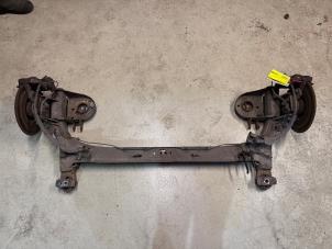 Gebruikte Achteras voorwielaandrijving Renault Laguna III Estate (KT) 2.0 dCi 16V 150 Prijs € 124,99 Margeregeling aangeboden door Autodemontage van der Iest