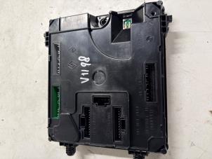Gebruikte Module Bodycontrol Renault Laguna III Estate (KT) 2.0 dCi 16V 150 Prijs € 49,99 Margeregeling aangeboden door Autodemontage van der Iest