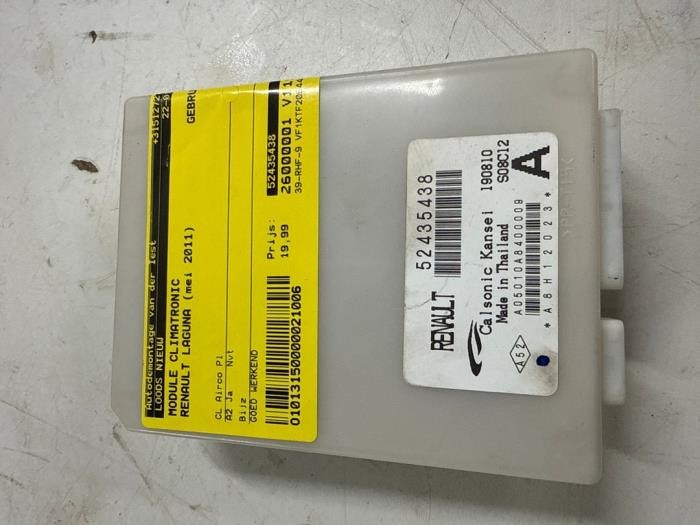 Module climatronic van een Renault Laguna III Estate (KT) 2.0 dCi 16V 150 2011