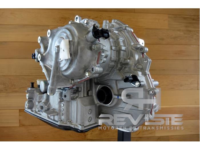 Versnellingsbak van een Nissan Juke (F15) 1.6 16V 2020