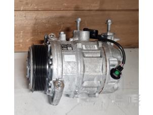 Gebruikte Aircopomp Landrover Range Rover Sport (LW) 3.0 D300 MHEV Prijs € 544,50 Inclusief btw aangeboden door RH Motoren Transmissie Revisie BV