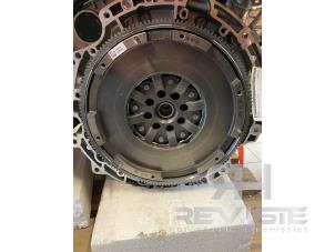 Gebruikte Vliegwiel dubbele massa Mercedes Sprinter 3t (910.6) 211 CDI 2.0 D FWD Prijs € 726,00 Inclusief btw aangeboden door RH Motoren Transmissie Revisie BV