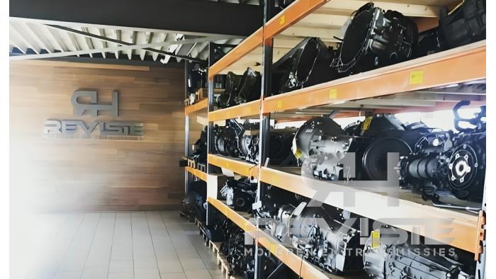 Motor van een Land Rover Discovery V (LR) 2.0 Td4 16V 2018