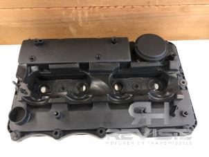 Nieuwe Kleppendeksel Landrover Defender Prijs € 493,32 Inclusief btw aangeboden door RH Motoren Transmissie Revisie BV