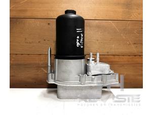 Nieuwe Oliekoeler Landrover Discovery Prijs op aanvraag aangeboden door RH Motoren Transmissie Revisie BV