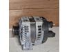 Dynamo van een Land Rover Range Rover IV (LG) 4.4 SDV8 32V 2015