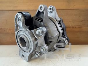 Gebruikte Dynamo Landrover Range Rover Velar (LY) 2.0 D200 AWD Prijs op aanvraag aangeboden door RH Motoren Transmissie Revisie BV