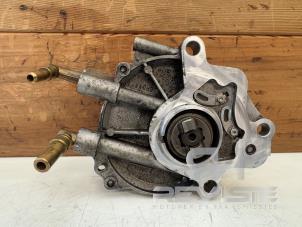 Gebruikte Videpomp (Diesel) Jaguar XJ (X351) 3.0 D V6 24V Prijs € 99,00 Margeregeling aangeboden door RH Motoren Transmissie Revisie BV