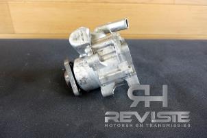 Gebruikte Servopomp Jaguar S-type (X200) 2.7 TD 24V Euro III Prijs € 49,00 Margeregeling aangeboden door RH Motoren Transmissie Revisie BV