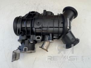 Gebruikte Gasklephuis Landrover Discovery V (LR) 3.0 Td6 24V Prijs € 242,00 Inclusief btw aangeboden door RH Motoren Transmissie Revisie BV