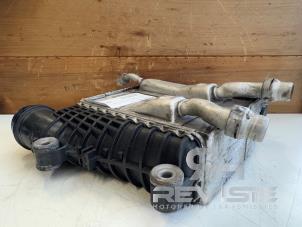 Gebruikte Intercooler Landrover Discovery V (LR) 2.0 Td4 16V Prijs € 50,00 Margeregeling aangeboden door RH Motoren Transmissie Revisie BV