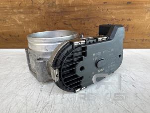 Gebruikte Gasklephuis Audi A8 (D3) 6.0 W12 48V Quattro Prijs € 40,00 Margeregeling aangeboden door RH Motoren Transmissie Revisie BV