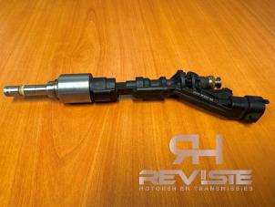 Gebruikte Injector (benzine injectie) Jaguar XF (X260) Prijs € 50,00 Margeregeling aangeboden door RH Motoren Transmissie Revisie BV