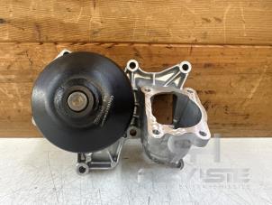 Nieuwe Waterpomp BMW 5 serie (E60) 520d 16V Corporate Lease Prijs op aanvraag aangeboden door RH Motoren Transmissie Revisie BV